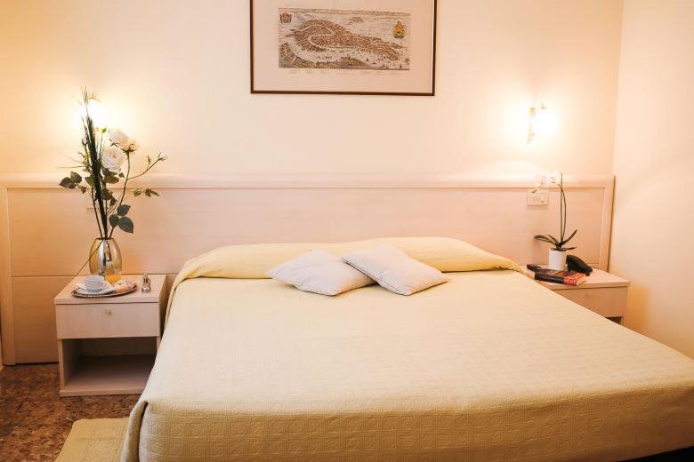 Hotel Santa Lucia Venezia Esterno foto