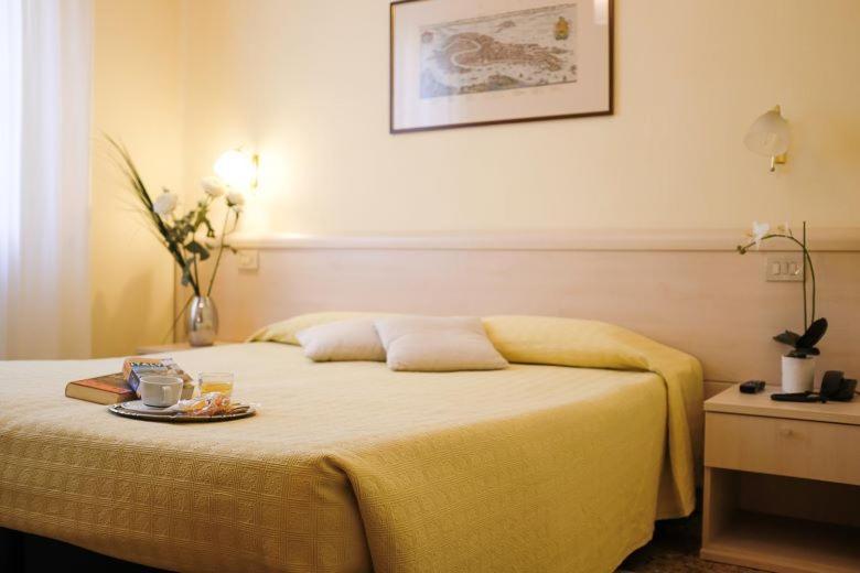 Hotel Santa Lucia Venezia Esterno foto